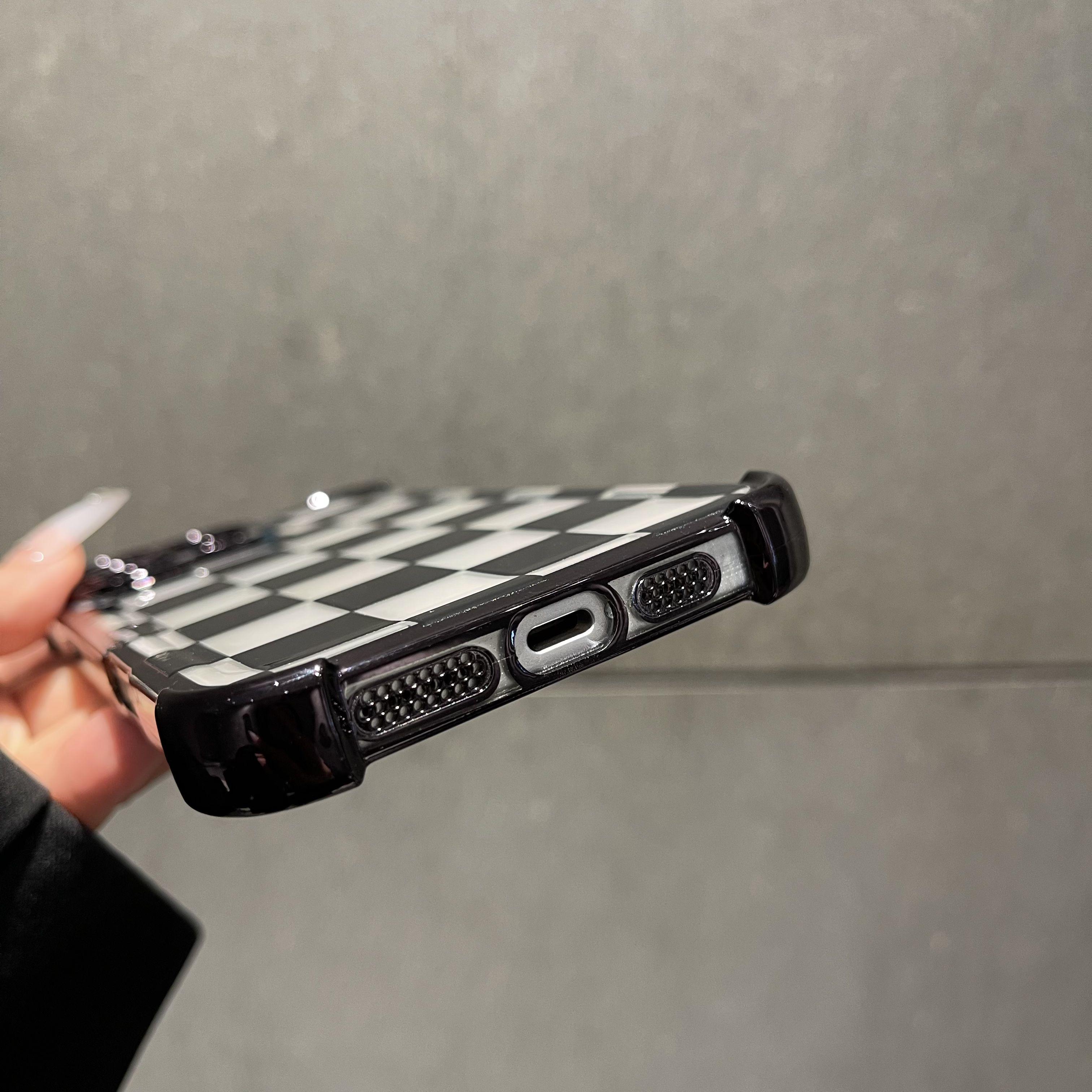 Black checkered four-corner drop-proof TPU phone case for iPhone  17 Air 16Pro Max 15 14Plus 13 12 11 XR XS Simple and stylish camera protection Shockproof Anti-Drop Shockproof Drop Protection Durable Phone Case