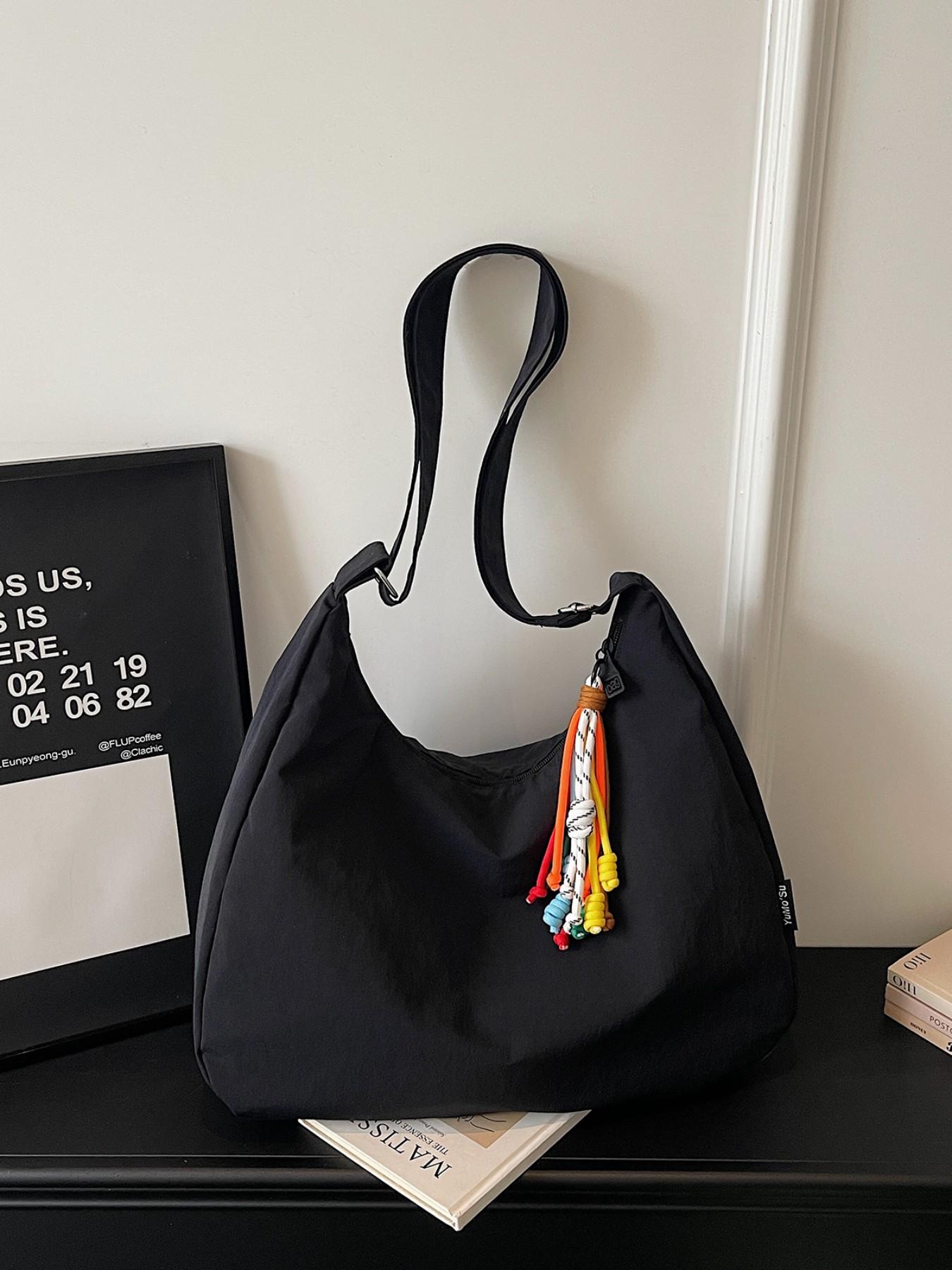 Water-Resistant Nylon Crossbody Shoulder Bag, Large Capacity Casual Style, Plain Design for All Seasons, Ideal for Students and Daily Use