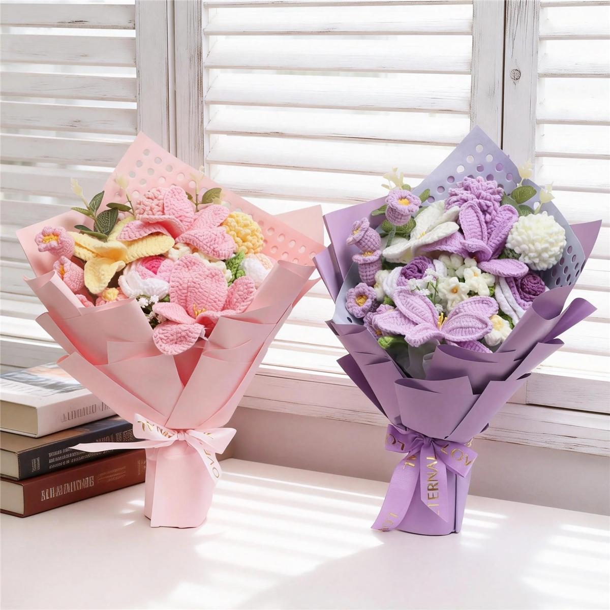 Handmade Knitted Wool Rose Tulip Bouquet, Eternal Handheld Flowers, Charming Crochet Flowers, Perfect Gift for Christmas Valentine's Day