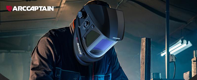 ARCCAPTAIN Auto Darkening Welding Helmet with 180° Panoramic Side View, 1/1/1/1 True Color Large Viewing Welding Hood with 4 Sensors, Solar Powered, Wide Shade for WELD CUT GRIND Black Friday and Cyber Monday Deal, Thanksgiving/Christmas Gifts for Men/Dad
