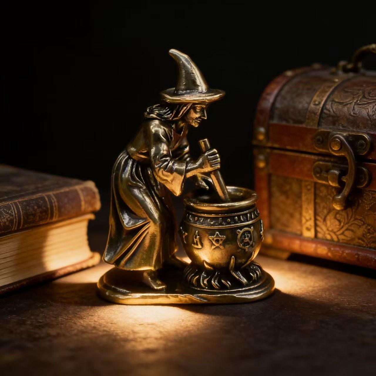 Vintage Brass Witch Grinding Pot Statue Figurine, Pentagram Magic Miniature Craft, Desktop Decoration, Collectible Wizardry Ornament, Creative Desk Tea Pet Gift