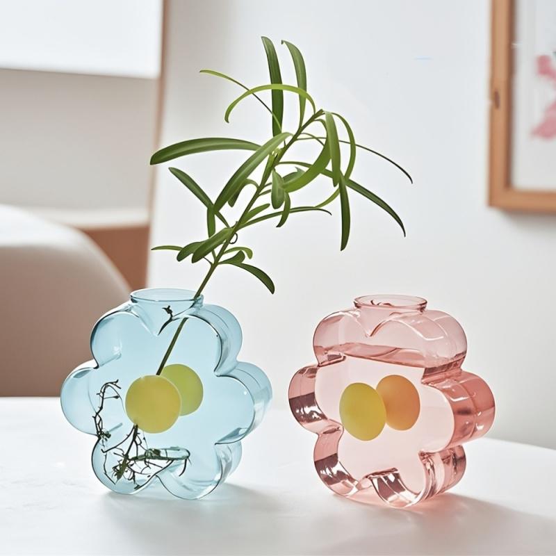1pc Flower Glass Vase, Creative Flower-Shaped Glass Hydroponic Vase, Transparent Colorful Flower Arranger For Table Decoration