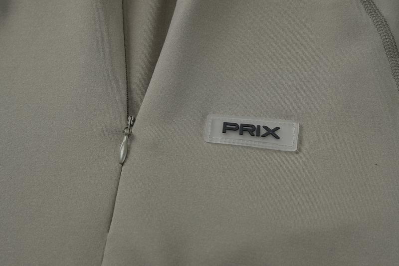 Women's Plain Zip-Up Crop Tee with Letter Patches and Stitching, Casual Trendy Mock-Neck Tight-Fitting Top for Daily Wear, Ladies' Spring & Fall Clothes