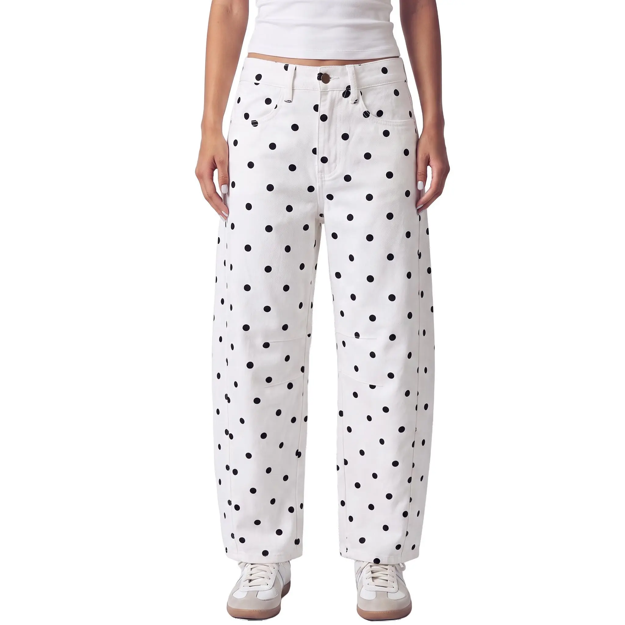 Black dots