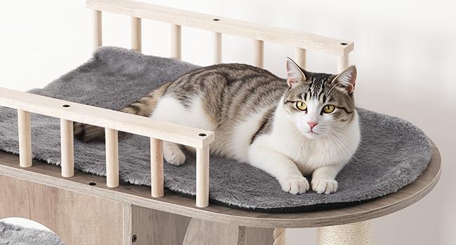 HOOBRO Cat Tree with Litter Box Enclosure, 31.5" L x 17.7" W x 57" H, Cat Tower with Hidden Litter Box, Cat Furniture for Indoor Cats, Cat Condos, Scratching Posts, Hammocks, Greige