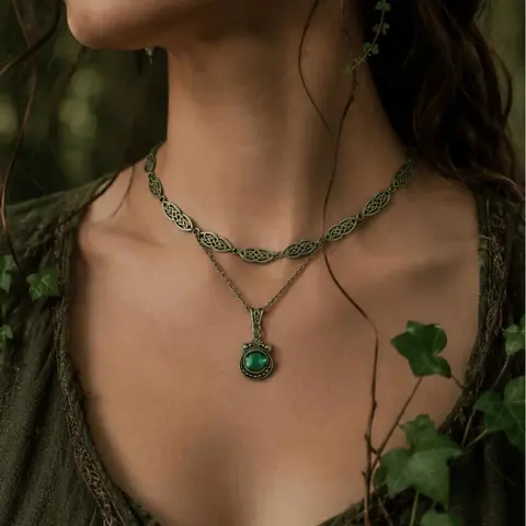 Celtic Pagan Green Stone Short Choker - Handmade Witchy Necklaces, Green Stone Pendant Necklaces, Druid Jewelry, Nature-Inspired Mystical Wear, Witchy Gifts, Ancient Celtic Costume Accessory