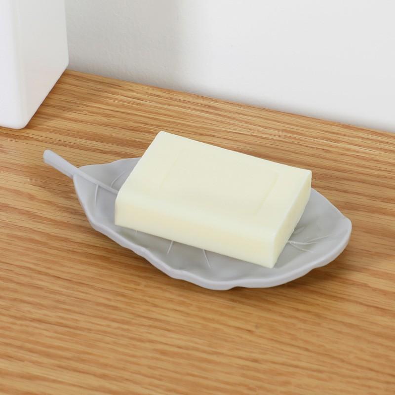 2pc Creative Plastic Soap Dish, Bathroom Soap Holder, Ceramic Look Laundry Soap Tray, Artistic Style, Toilet Soap Rack, Soap Organizer