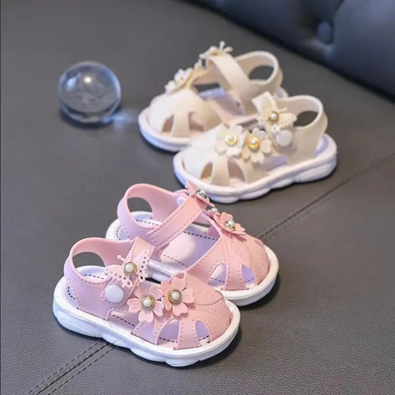 Girls' Summer Sandals for Toddlers, Fashionable Non-Slip Soft Sole Buckle Sandals for Infants and Young Children