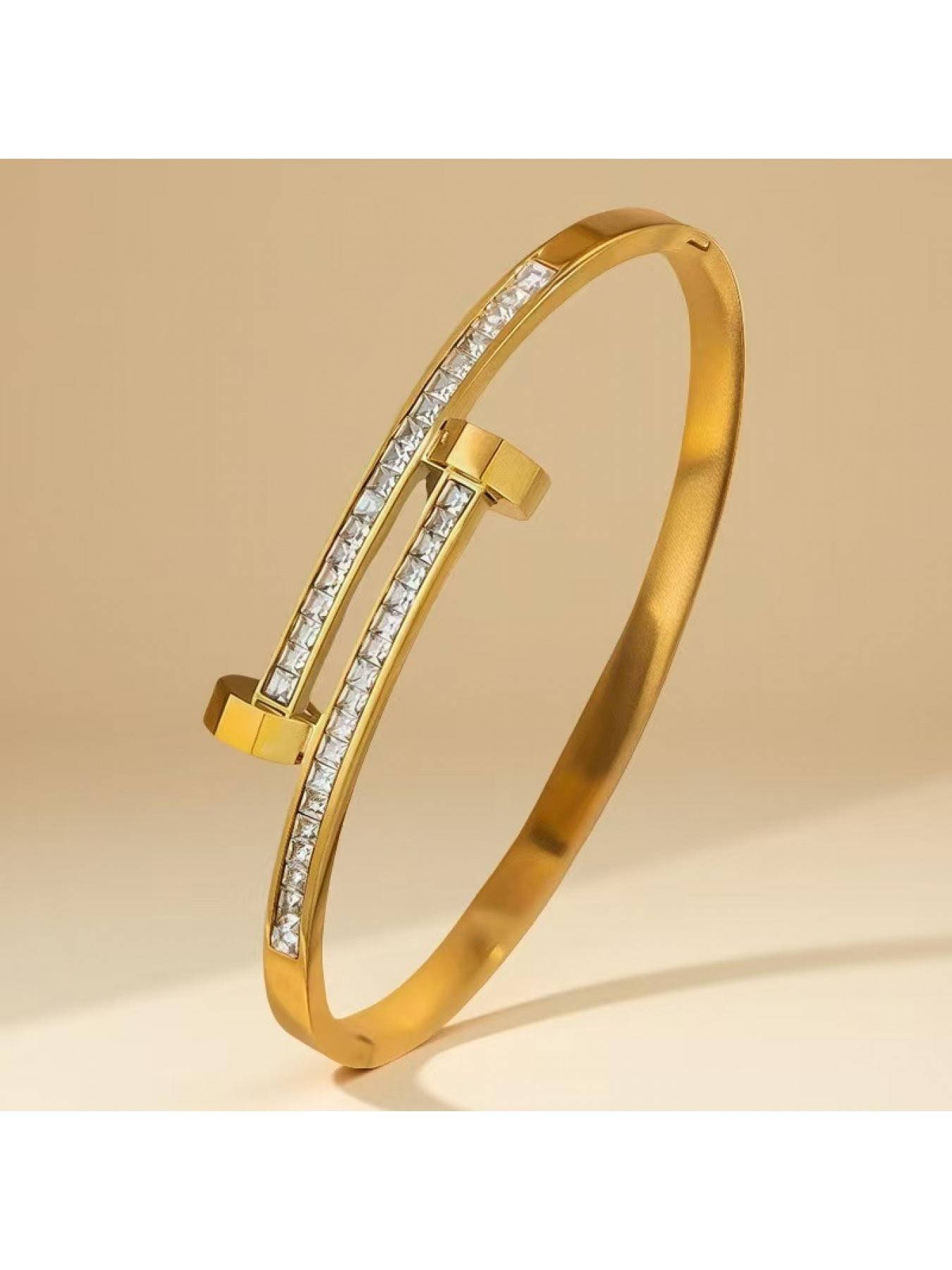 Meet Your New Dual Bar Glossy Wrist Bar Fade Resistant Daily Bar