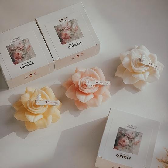 Mother's Day Rose Scented Candle - Handmade Aromatherapy Gift, Elegant Home Decor & Tabletop Centerpiece, Cozy Ambiance for Living Room, Bedroom, Ideal Souvenir for Mom, Holiday Gift, Birthday, Anniversary, Wedding Party Favor