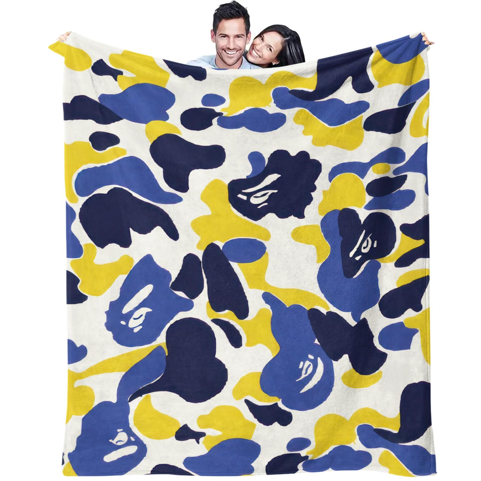 1Pcs Simple Classic Camouflage Light Warm Blanket, Fine Woven Breathable, Portable And Easy to Store, Throw Blanket for Dorm, Home And Office Nap