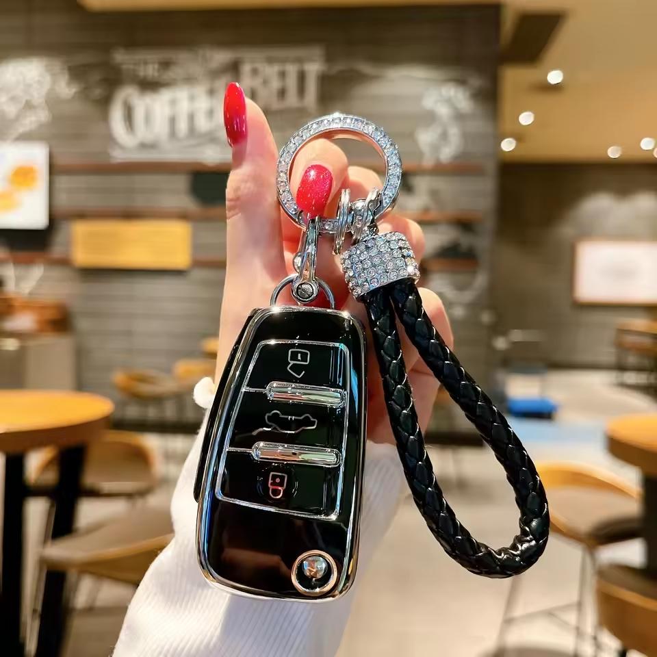 Car Key Protective Cover with Keychain For Audi C5 C6 R8 A1 A3 A4 A5 A6 A7 Q3 Q5 Q7 S6 B6 B7 B8 8p 8v 8L TT Rs Rs3,Women Gift Car Decoration Accessories