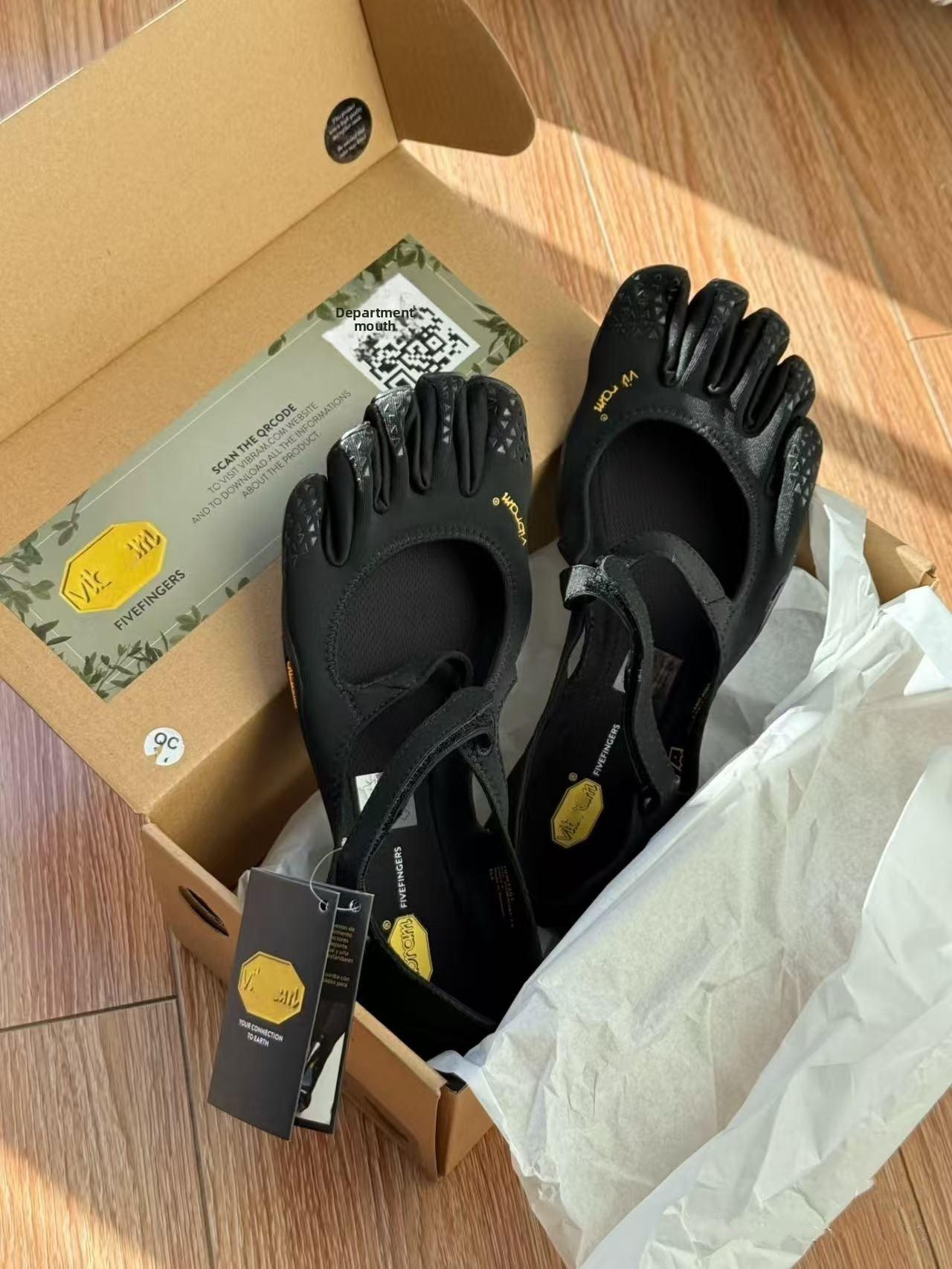 V-you know Unisex Split Toe Box Barefoot Yoga Training Shoes - Wide Toe Space, Soft Flexible, Slip Resistant, Velcro Strips Minimalist Footwear for Men & Women, Ideal for Yoga, Indoor Sports, Barefoot Workout Shoes, Lightweight Breathable Footwear
