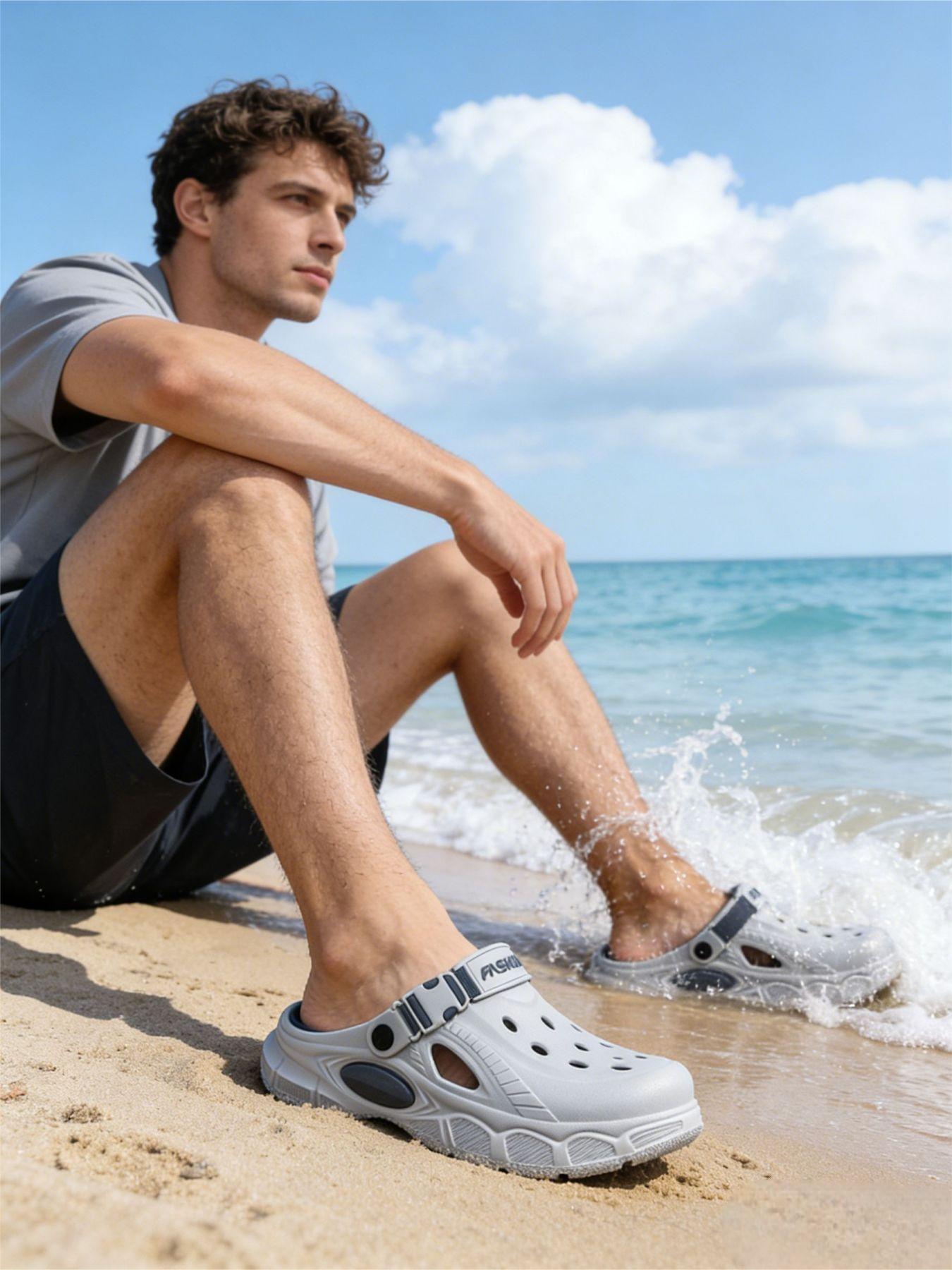 Trendy men's two-tone hole shoes with non-slip soles, quick-drying beach hole shoes, essential for summer seaside vacations and water activities