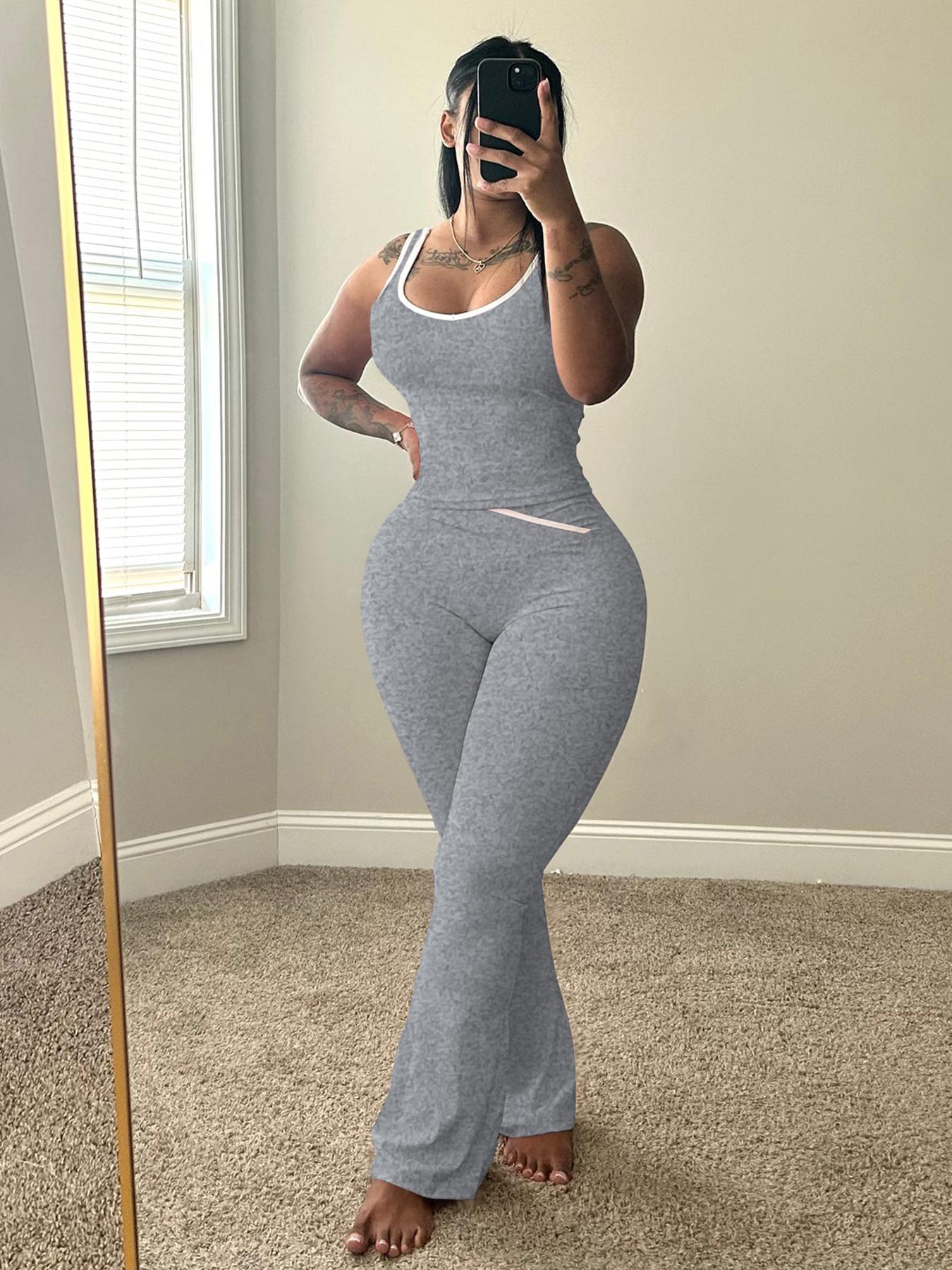 USBoutique Chic Colorblock Crmon Tank &. Dlarod PanteSet | Women's Sleeveless Gym YogaOutfit USBoutique Chic Colorblock Crmon Tank &. Dlarod PanteSet | Women's Sleeveless Gym YogaOutfit