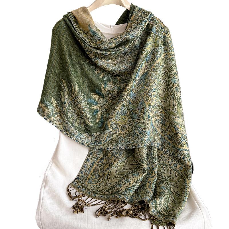 Ethnic style fringe shawl for women, creative palace-patterned scarf for warmth in air-conditioned office.