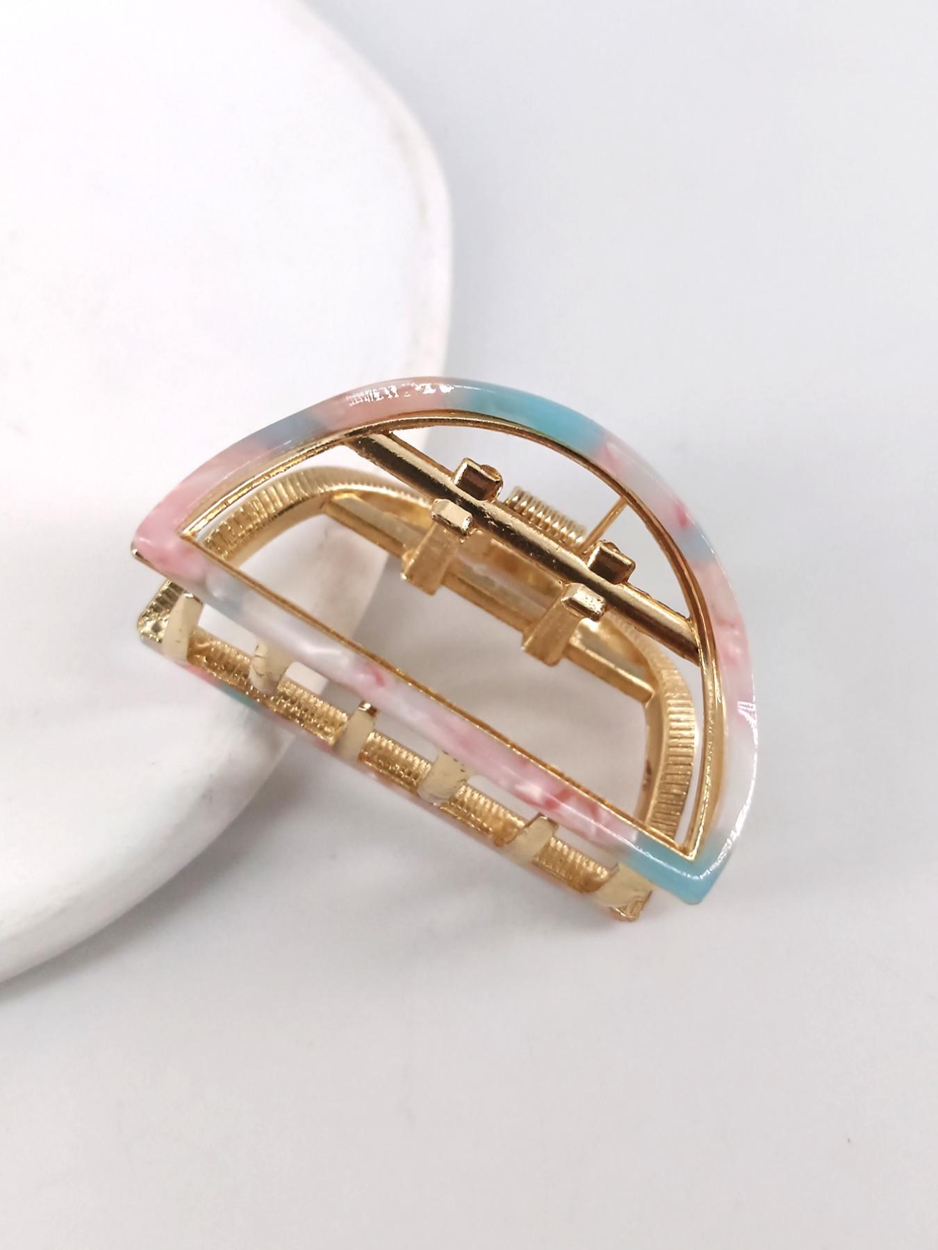 1 Piece 5cm Hollow Semi-Circular Acetate Alloy Hair Clip, Metal Material, Retro Elegant Style, Suitable for Semi-Updo Hair Styles, Ideal for Wearing at Weddings and Banquets