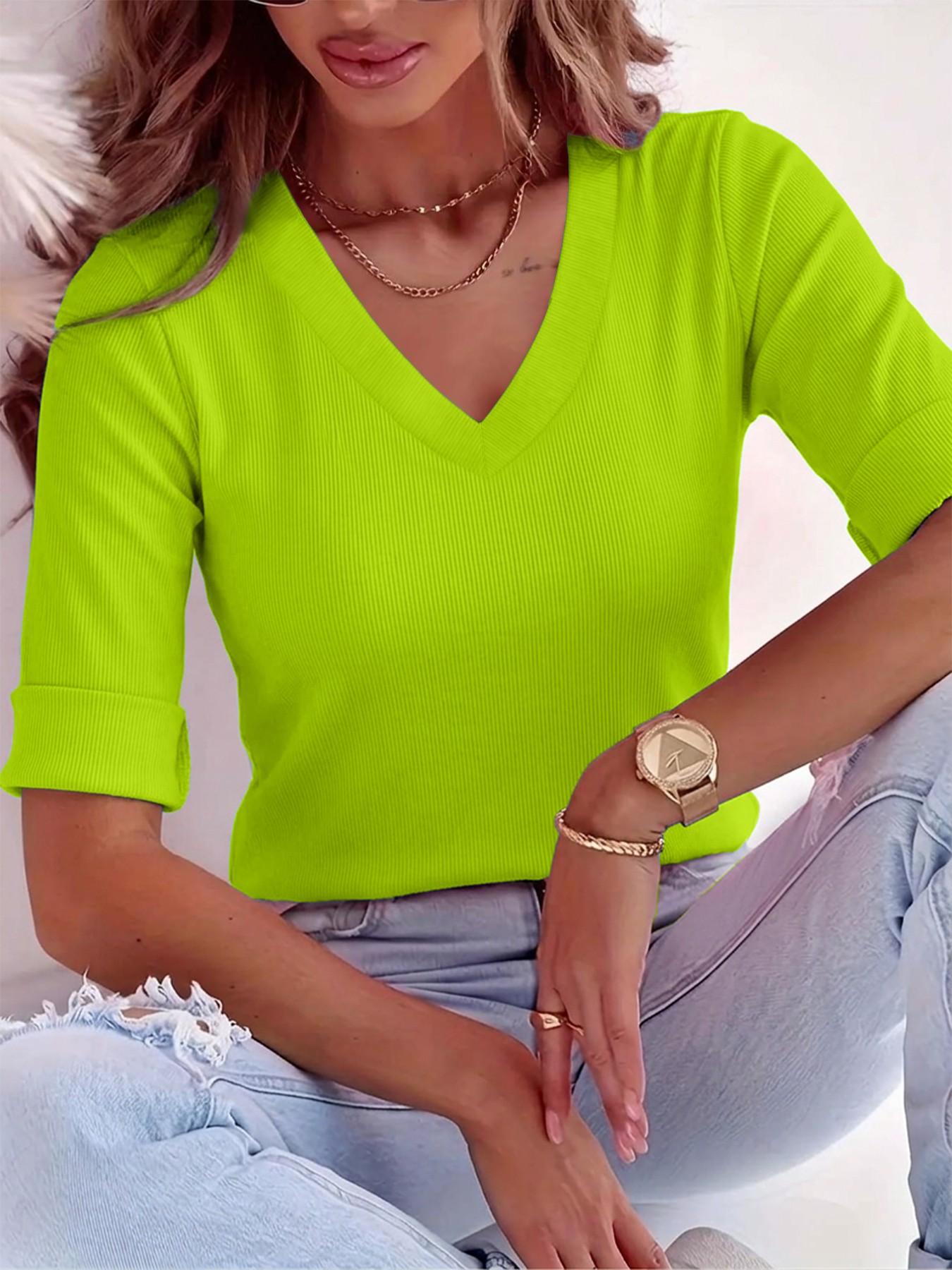 Plus Size Solid V Neck Roll Up Sleeve Tee, Casual Minimalist Streetwear Fitted Soft T-shirt , Women's Plus Clothing for Daily Wear, Everyday Cute Aesthetic Tops, Quality and Durability Jersey, Womenswear