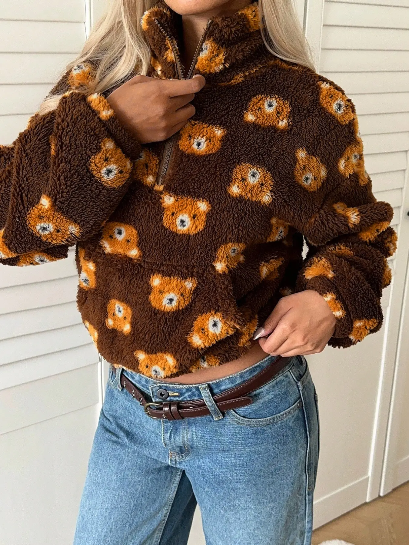 Women Brown Teddy Bear Print Fleece Sweatshirt, Half Zip Stand Collar Sherpa Pullover, Long Sleeve Kangaroo Pocket Casual Winter Top