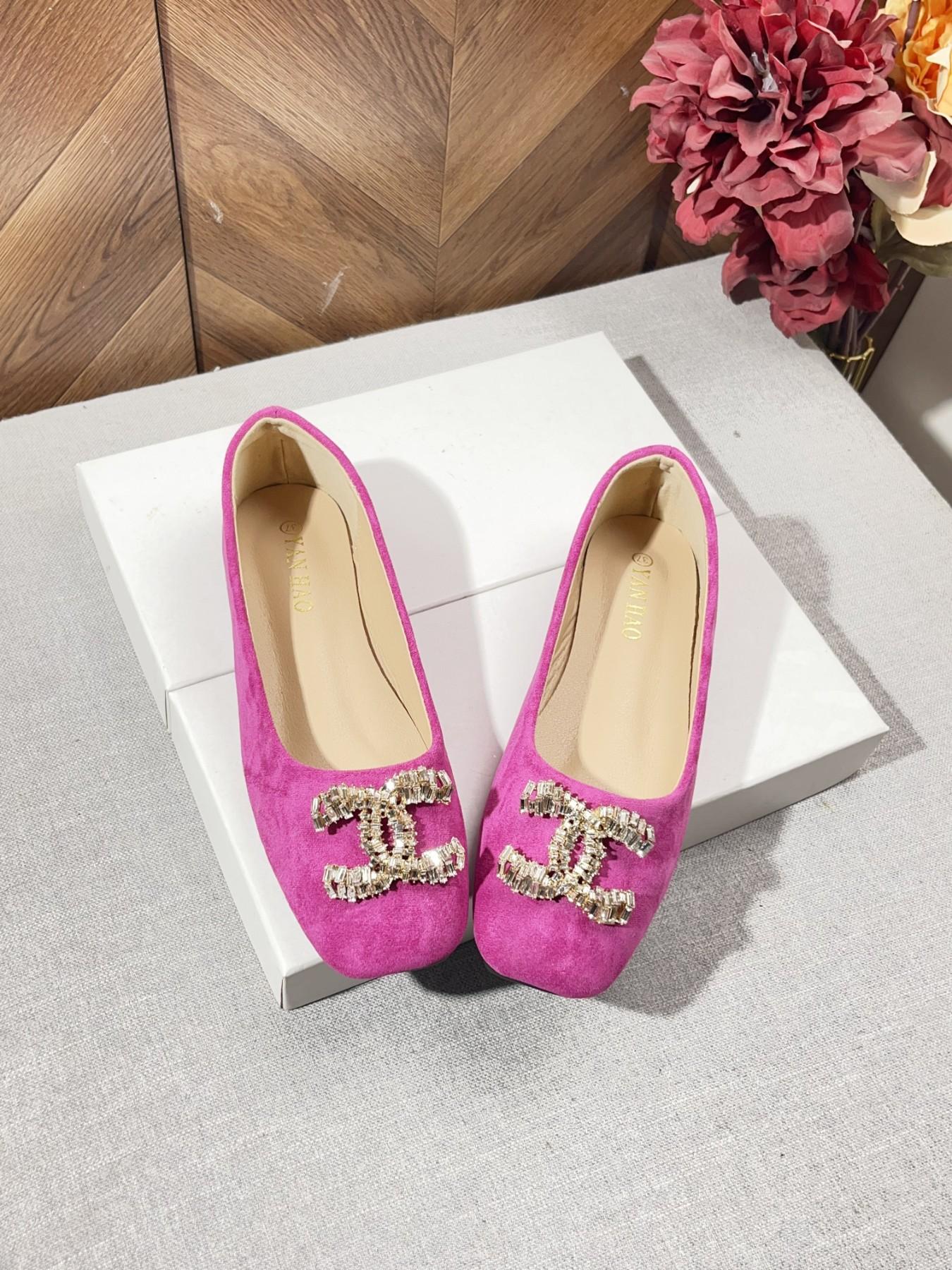 Luxury Rhinestone Double C Buckle, Soft Velvet Upper, Square Toe, Comfortable Flat Rubber Sole, Slip-On, Versatile Fashion Women's Shoes