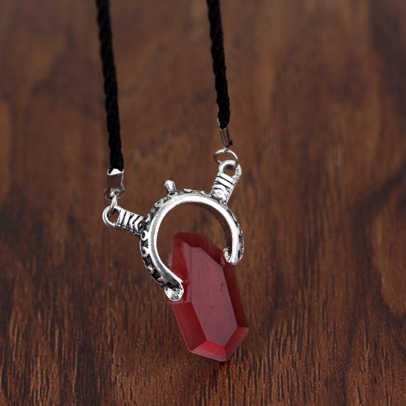 Trendy DMC Devil MayCry 5 Dante Pendant Costume Jewelry Necklace, Red & Blue Gem, Long Rope Chain Jewelry Necklaces, Unisex Cosplay Vintage Fashion Gift