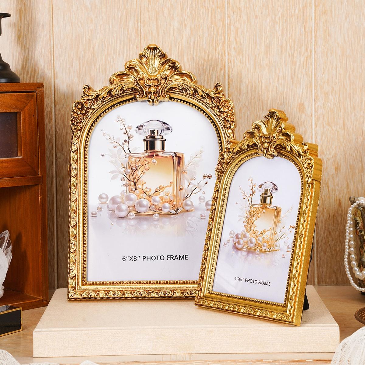 Elegant European Vintage Photo Frame, Detailed Frame, Versatile Horizontal & Vertical Use, Includes Random Inner Paper, Home Decor