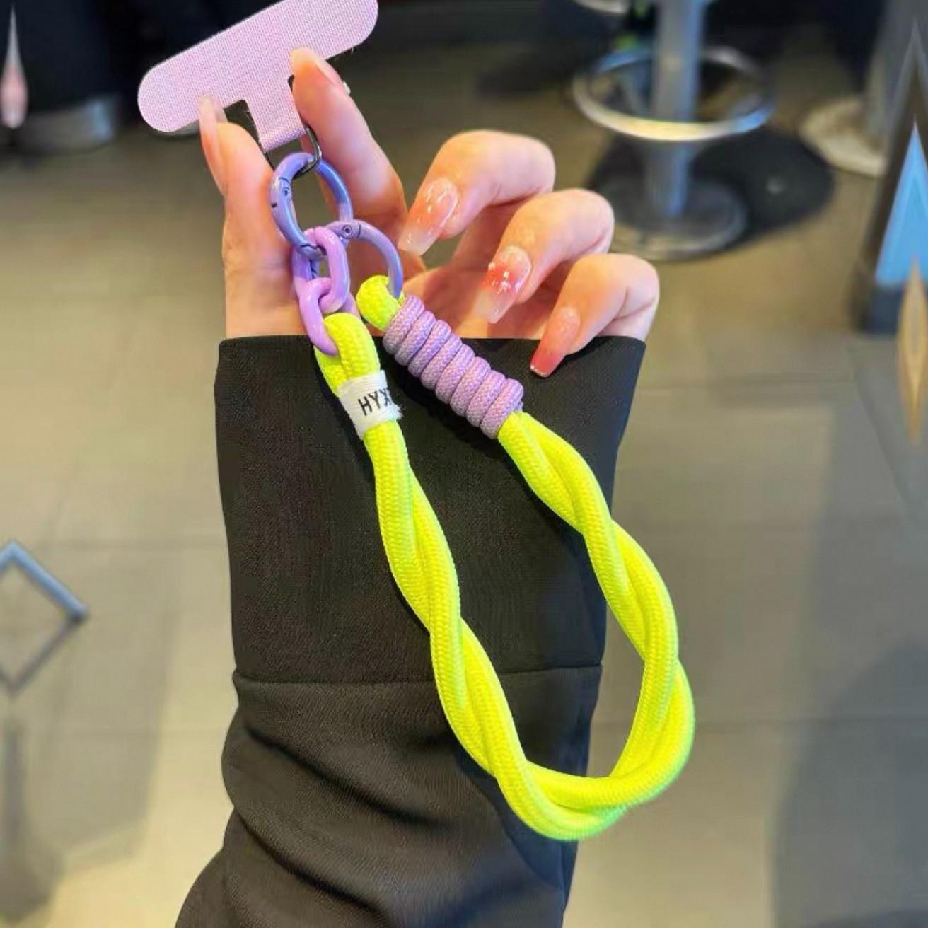 New Fashion Women's Creative Handmade Braided Phone Strap, Short Wrist Band, Durable Cute Fresh Look, Mobile Accessory