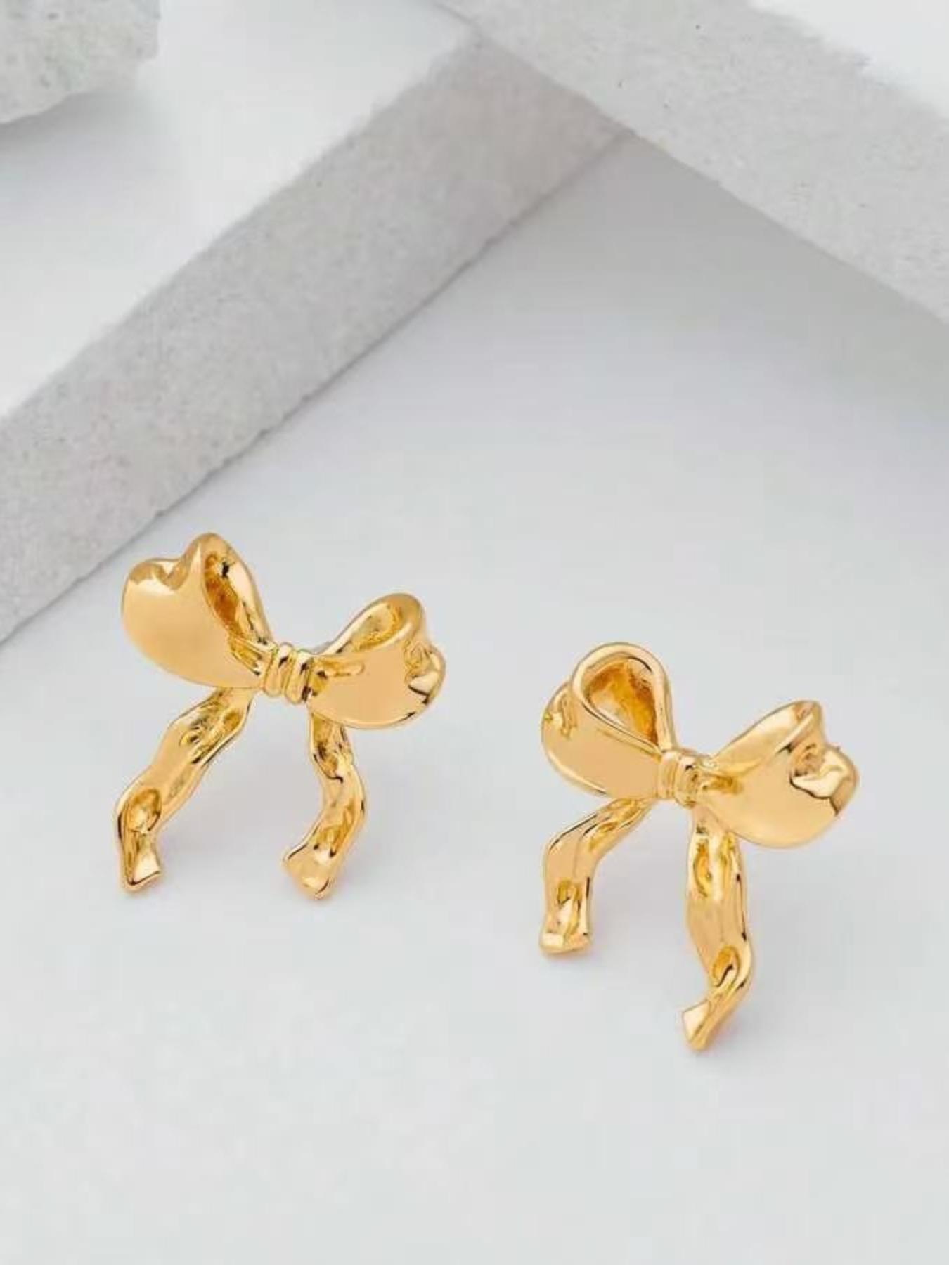 Elegant Bowknot Earrings for Women, Simple & Lightweight Design, Hypoallergenic, Perfect for Daily Wear, Dates, Parties, Birthday Gift, Elegant Minimalist Earrings