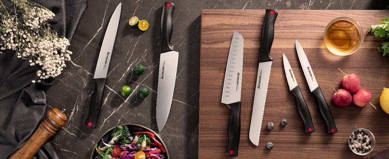 Astercook 14-Piece Knife Set, High Carbon German Stainless Steel, Built-in Sharpener, Sharp & Rust-Resistant, Dishwasher Safe, Black.