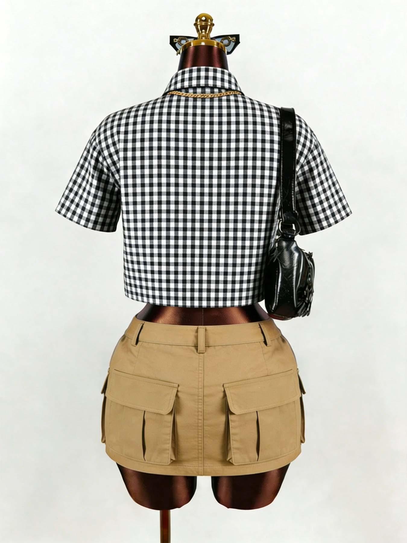 tiktokshopspringglowup Viral Gingham umbilical plaid top paired with work pants mini skirt 🖤  Y2K streetwear, checkered button down shirt, low waist practical skirt, summer out fashion, casual daily wear