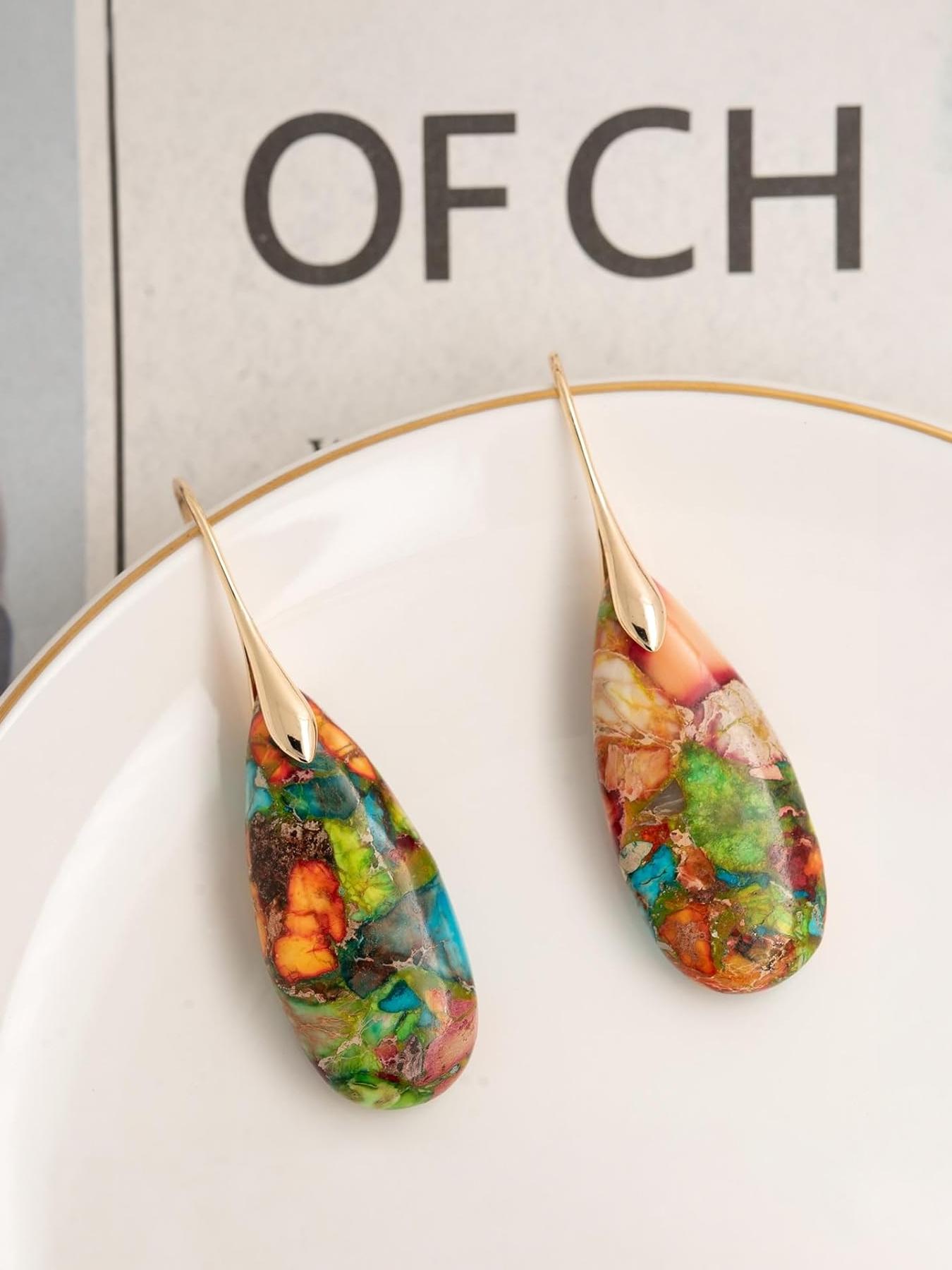 Natural Healing Stone Fish Pendant Earrings, Boho Ditsy Floral Jewelry Set, Copper Plated, Hypoallergenic, Ideal Gift for Couples