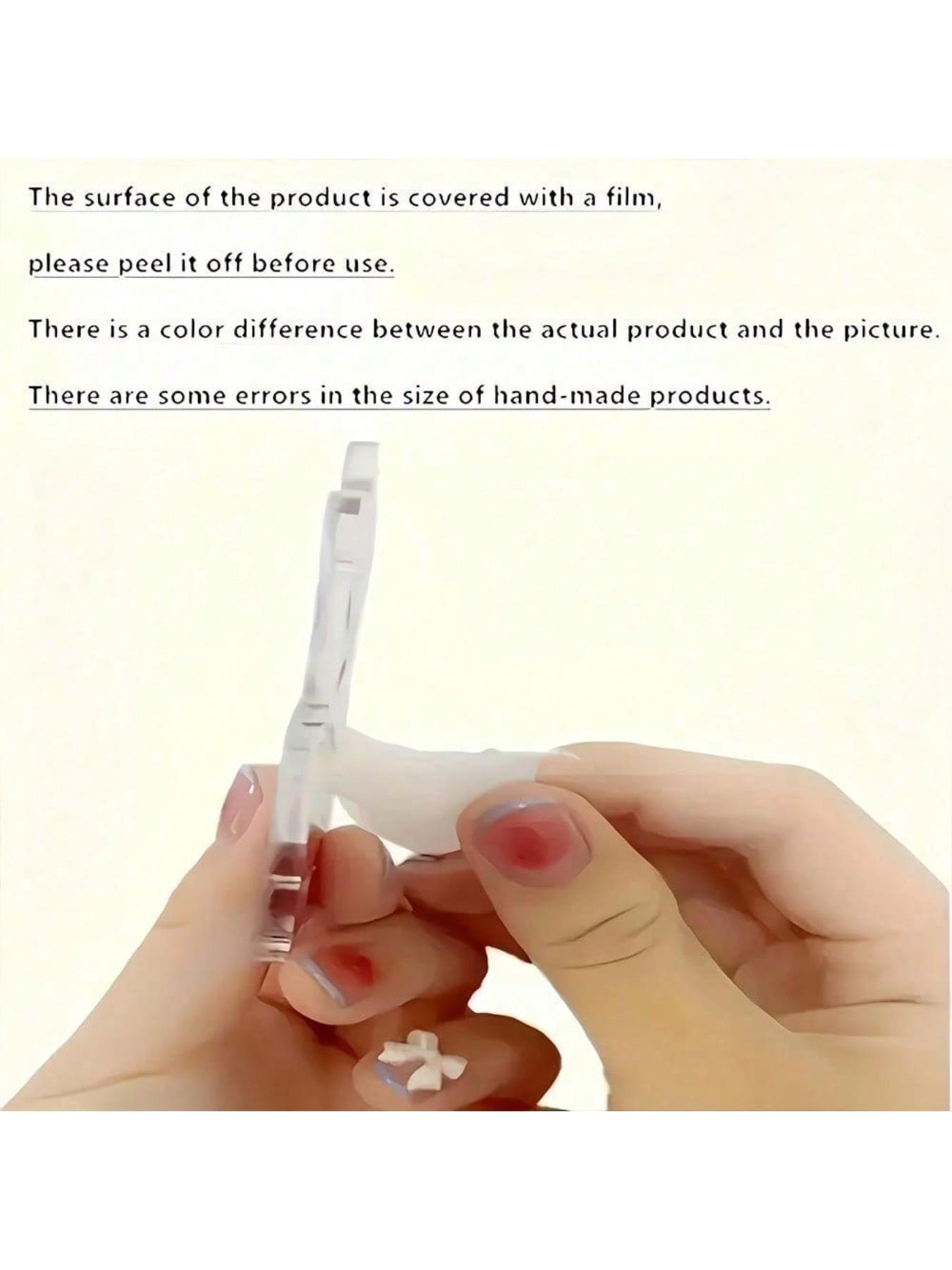 fish shaped pendant earrings for eating sandwiches, fashionable jewelry, party gifts, holiday gifts for family and friends, party accessories,elegant design, trendy jewelry, minimalist craftsmanship, fashionable accessories, fun accessories