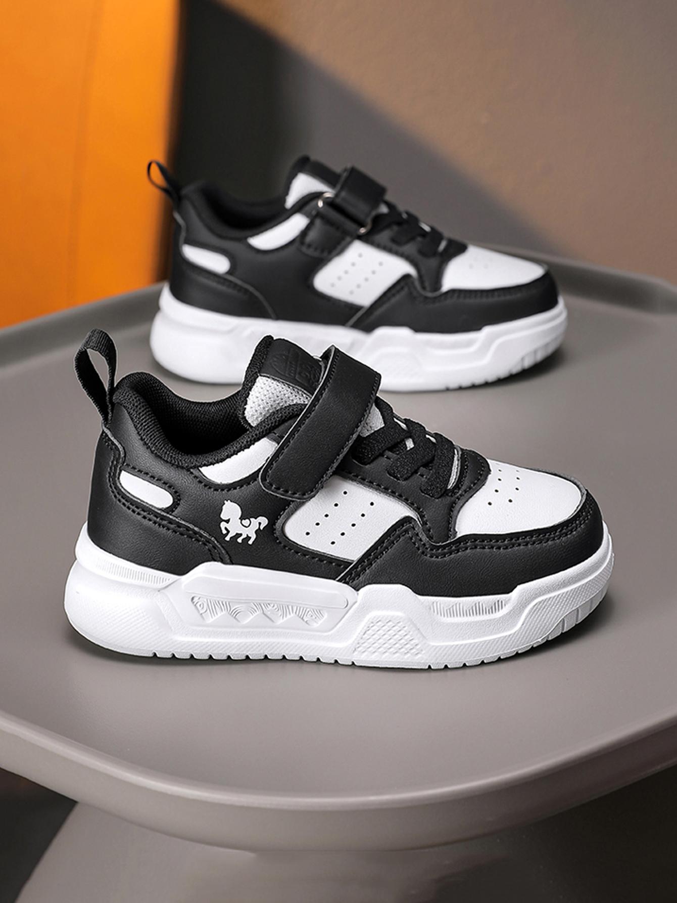 Fashionable Adjustable Low-Top Sneakers, Comfortable Lightweight Sports Shoes for Kids, PU Leather School Running Shoes, Trendy Trainers