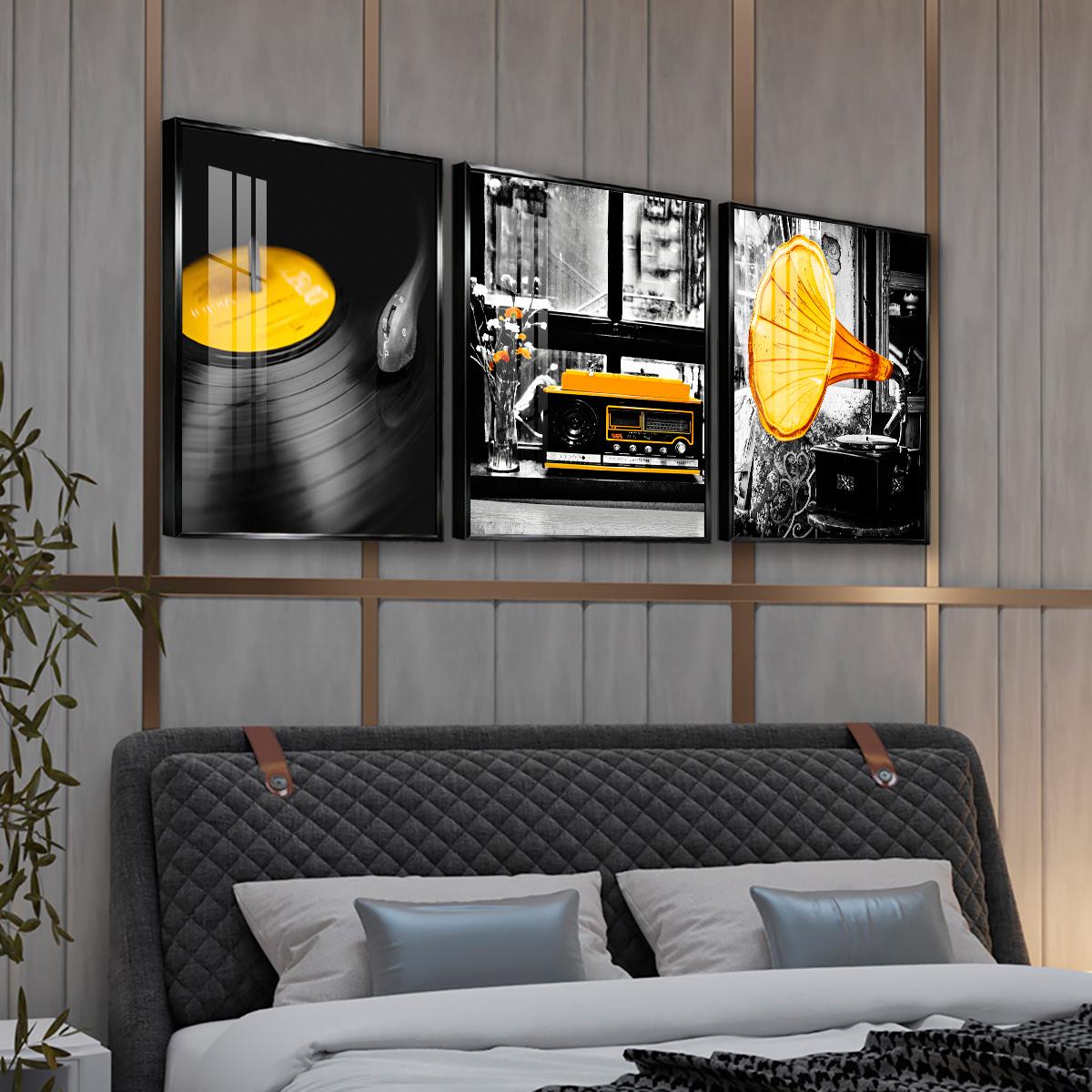 3 Counts Aluminum Alloy Framed Painting, Retro Vinyl Record Radio And Gramophone Pictures, Home Decoration For Living Room, Bedroom, Office, Restaurant, Hallway Wall Decor, Odorless Print Artwork, Luxury Perfect Gift For Friends And Family