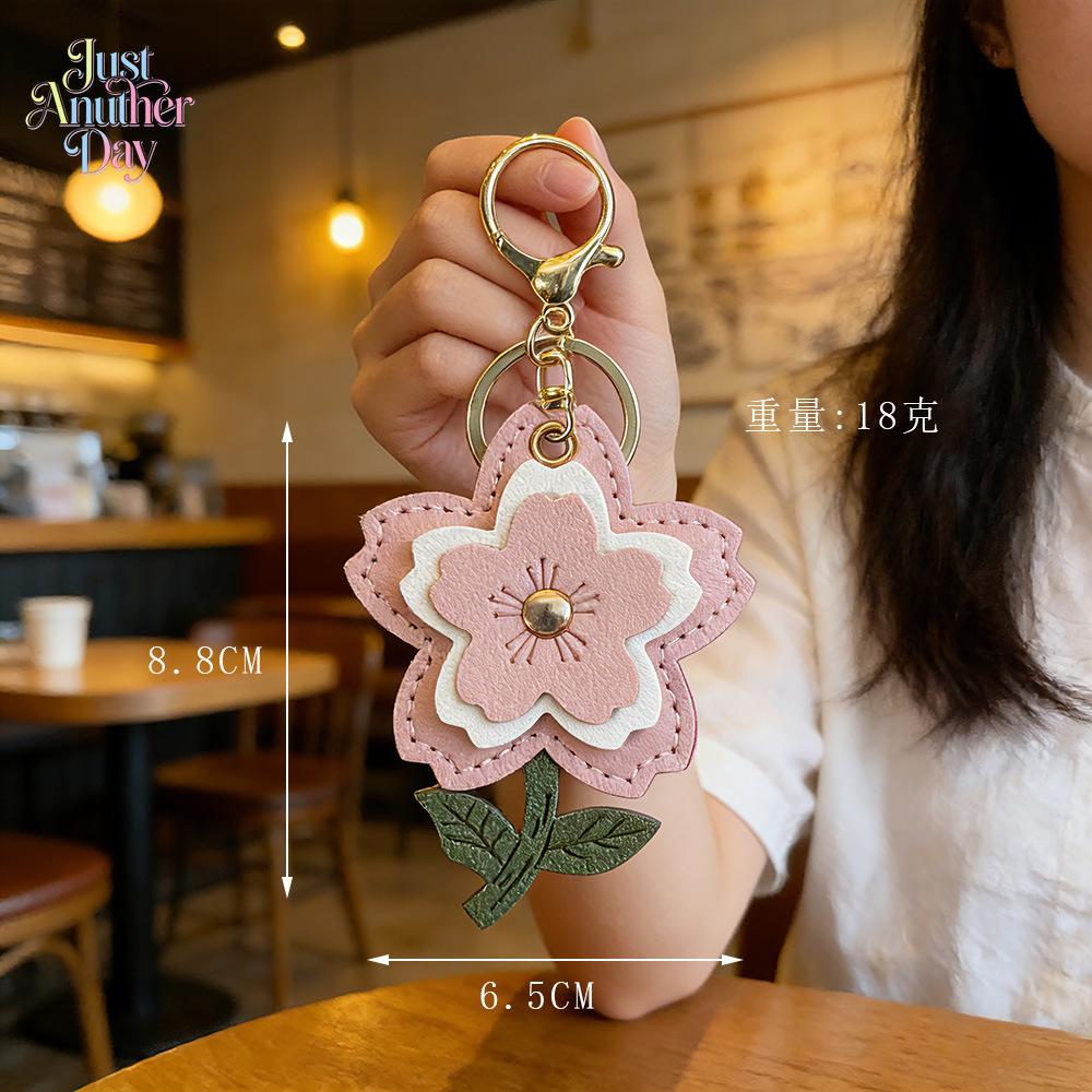 Handmade Stitched PU Leather Sakura Keychain, Creative Cherry Blossom Bag Charm, Cute Floral Accessory & Small Gift for Women