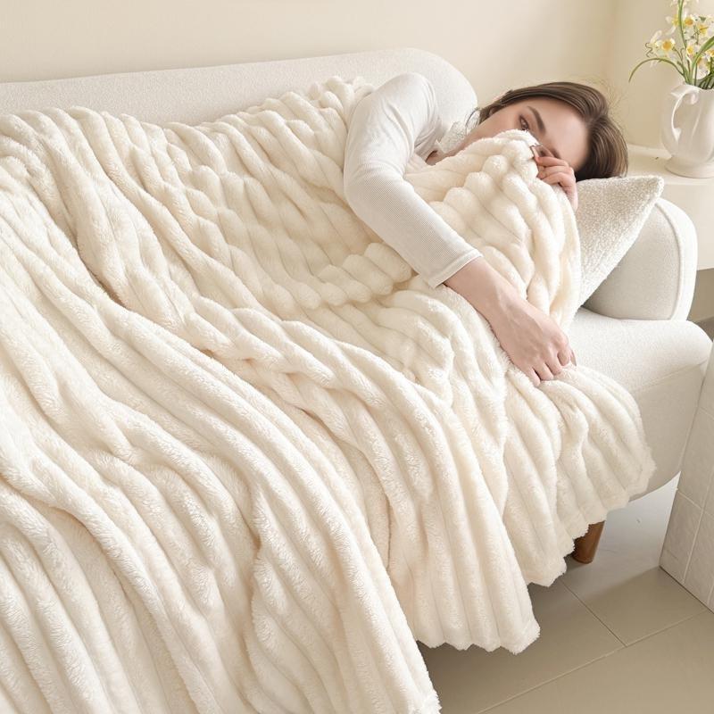 Solid Color Flannel Blanket, Soft Comfortable Throw Blanket, Soft Lightweight Blanket, Air-conditioned Room Blanket, Warm Nap Blanket for Home Office Travel,Christmas Gifts For GF