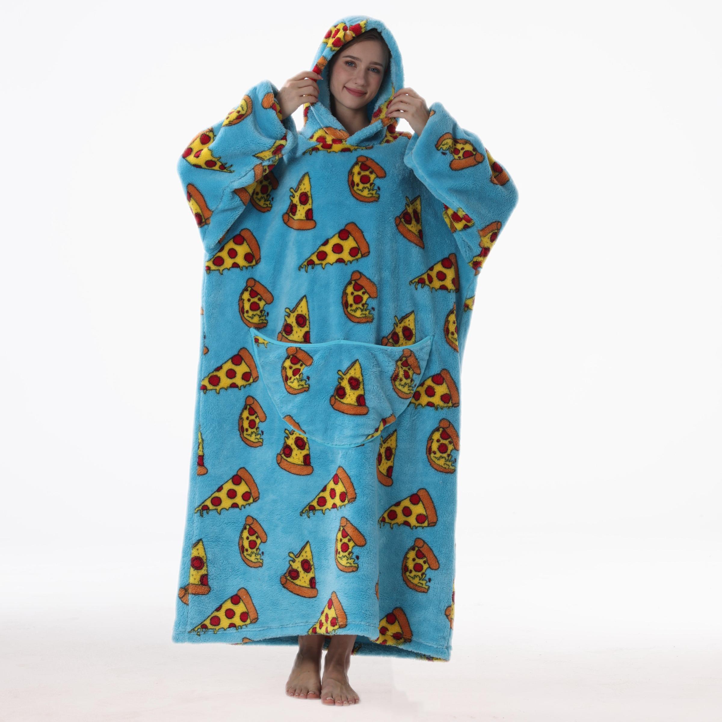 Pizza Pattern Oversized Wearable Blanket Sweatshirt, Soft Flannel Wrap, Unisex Comfortable Bathrobe, Fun Print Design