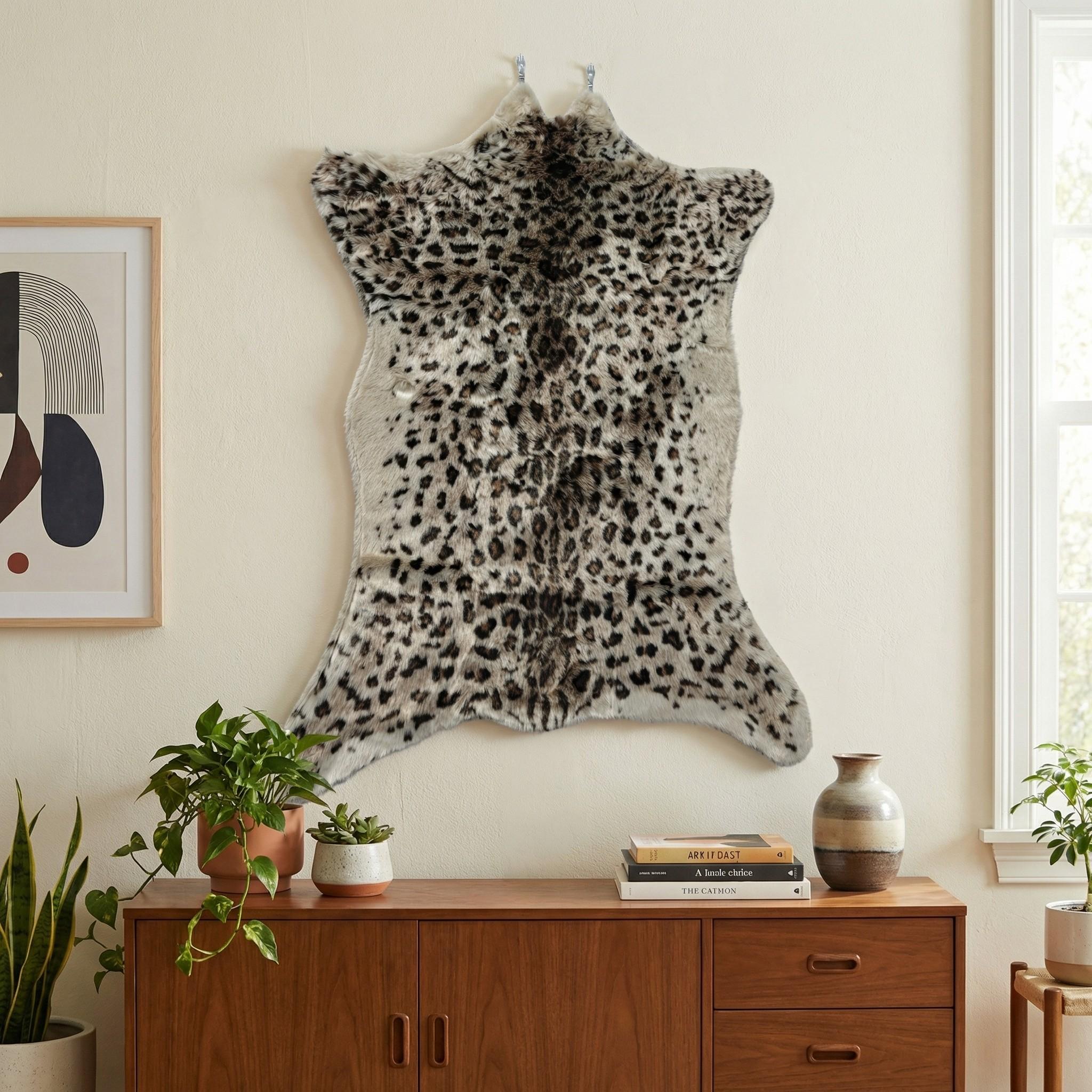 Vintage Natural Style Animal Skin Replica Tapestry, Light Leopard Pattern, Wall Decor for Study Room and Entrance Hall