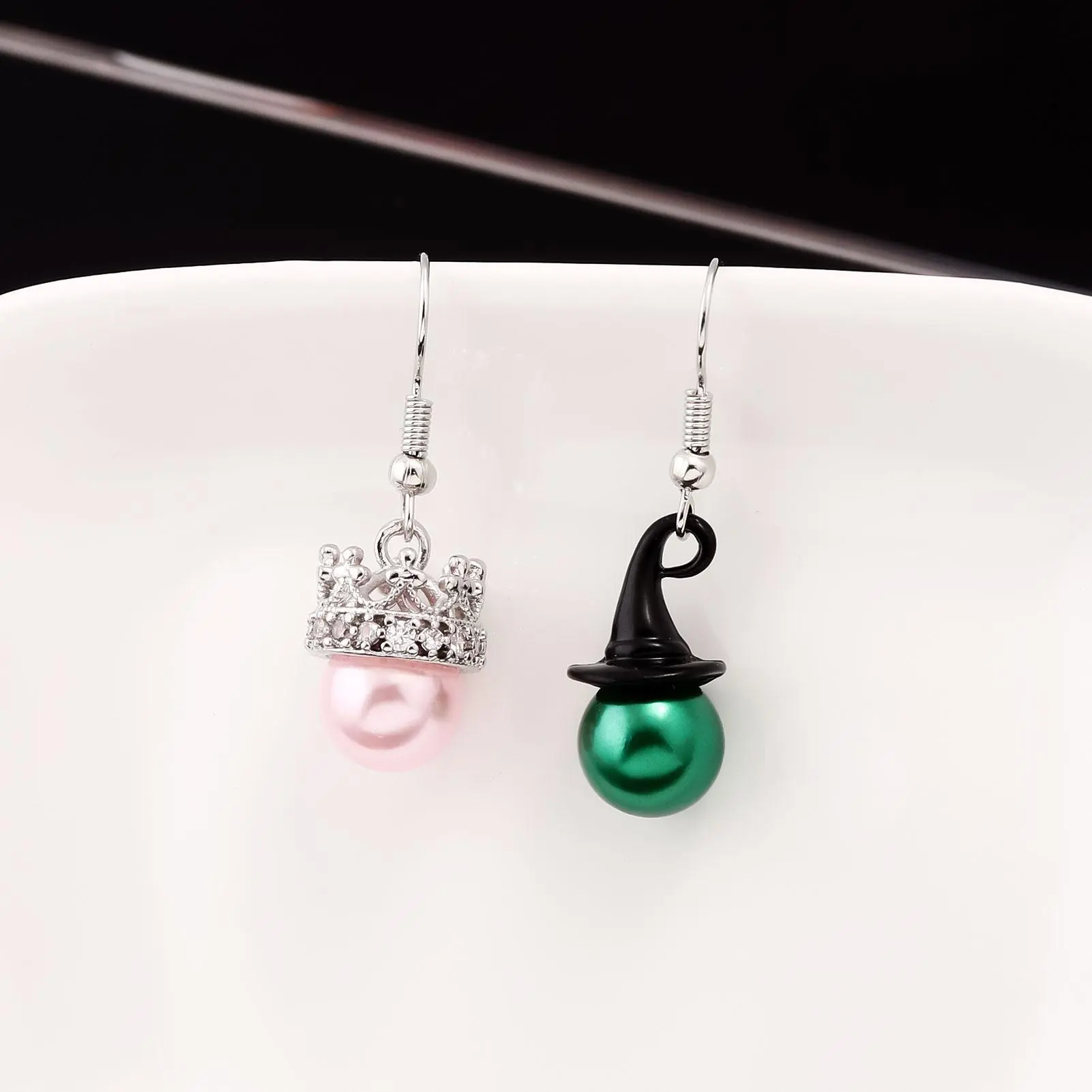 Exquisite Christmas Hat Earring Fashion Wizard Hat Necklace Princess Crown Necklace Earring Set Party Accessories Halloween Gift