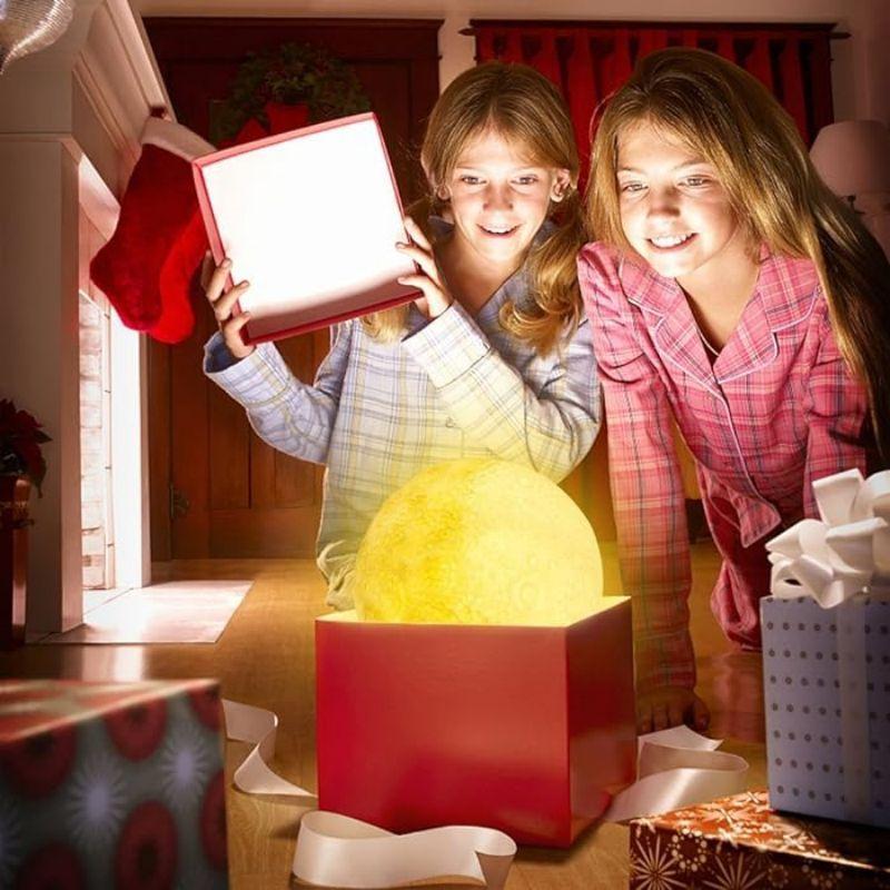 16-Color LED Moon Lamp with Stand and Remote Control Realistic 3D Carved Moon Surface Soft Frosted Lampshade Energy-Efficient LED Beads for Home Decoration and Night Light