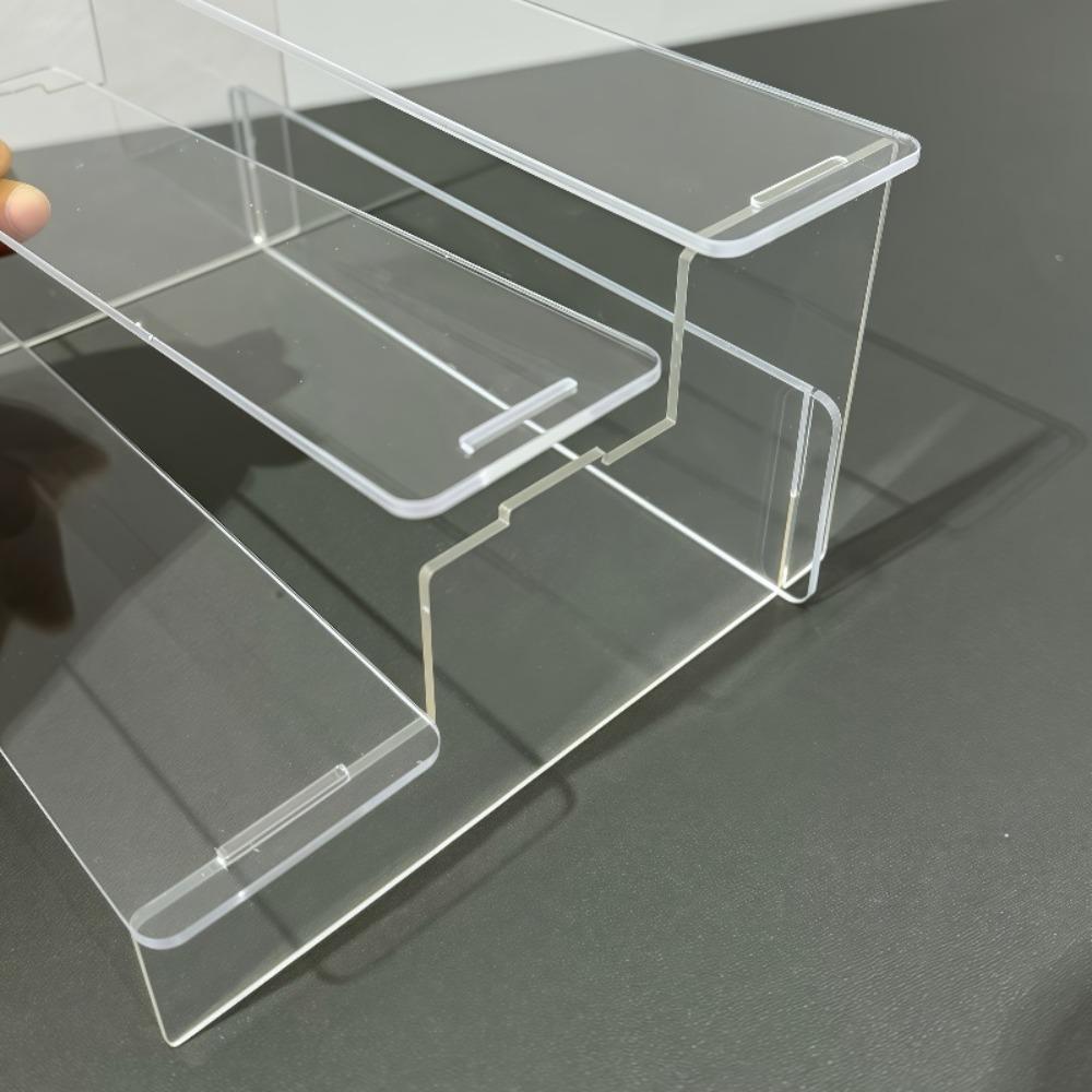 Display shelf with a modern and simple design, a multi-functional display shelf suitable for placing statues and models, which is space-saving and collectible.