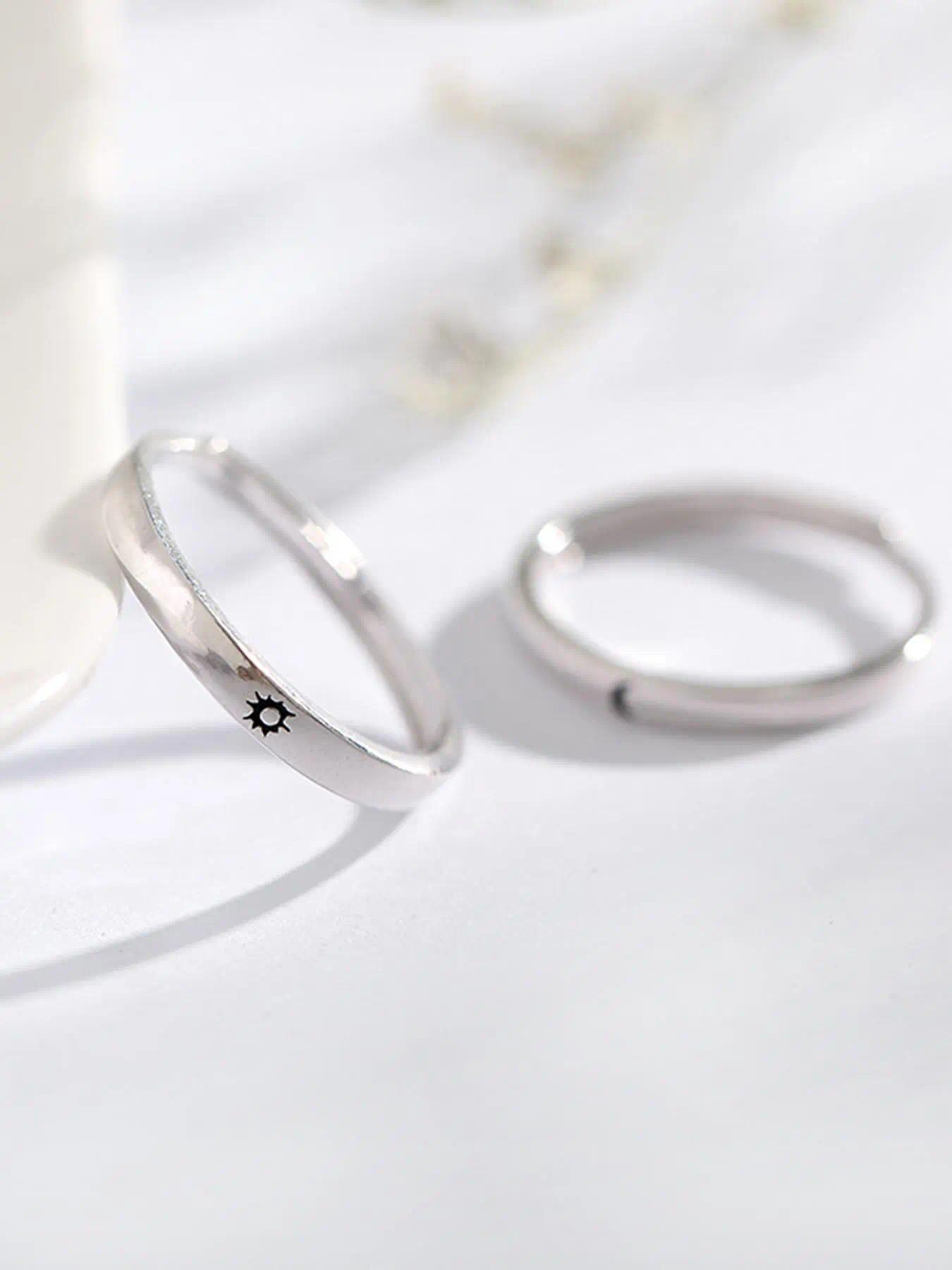 Unique Sun and Moon Couple Rings — Symbolizing a Lifetime of Togetherness. Ideal for Engagements, Christmas, Valentine's Day, Mother's Day, and Anniversaries. Adjustable Open-Band Design. The Perfect Gift for Lovers, Suitable for Both Men and Women.