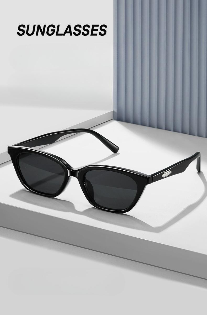 Wang Jiaer the same GM sunglasses men's trendy ruffian handsome retro high sense cat eye sunglasses polarized Internet celebrity small frame
