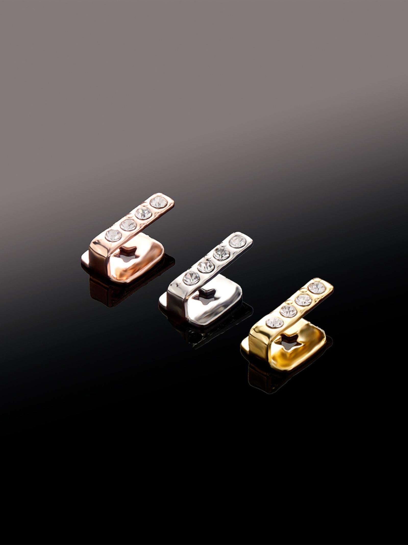 Single Tooth Bar Grillz, Daily Streetwear Sparkling Diamond Gold Teeth Hip Hop Versatile Cross-Border Accessory