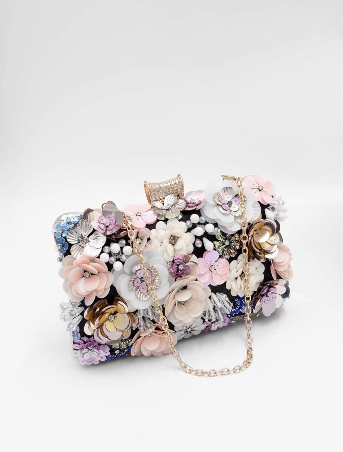 Handmade Beaded Embroidered Floral Clutch Bag, Woman Handbag,Elegant Evening Accessory, Christmas Eve Essentials,Christmas Gifts for Her,Luxury Party Purse, Women's New Year Gift, Valentine's Day Present，Graduation present.