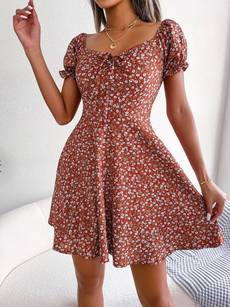 Women's Ditsy Floral Print Tie Front A Line Dress, Summer Outfits 2024, Boho Romantic Frill Sweetheart Neck Short Dress for Beach Vacation Holiday, Frenchy Style Summer Clothes Women