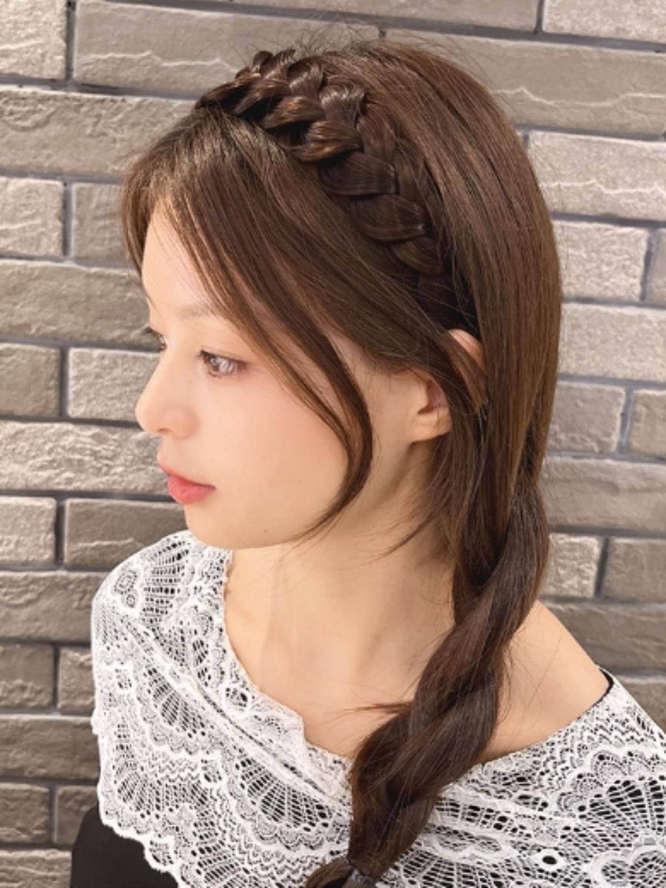 1 piece women's elegant Fried Dough Twists braid wig headband, lifelike hair braid design with anti-skid grip, fashionable hair accessories with combs for daily use