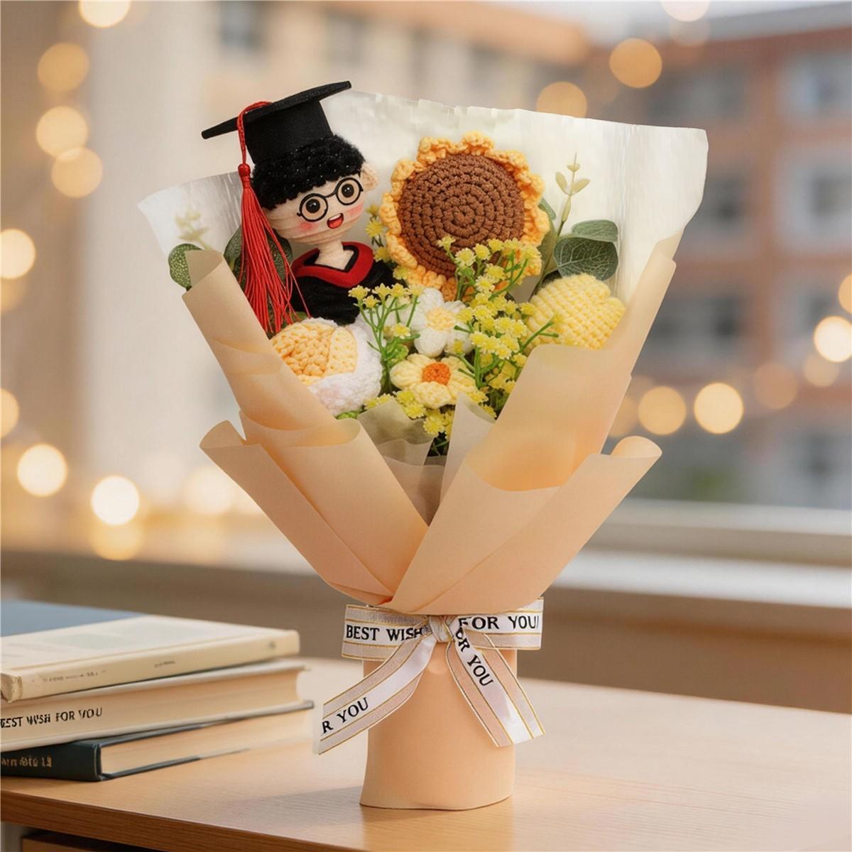 Elegant Handmade Crochet Yarn Bouquet, Perfect Graduation Gift, Cozy and Warm Decorative Item, Ideal for Graduation Season
