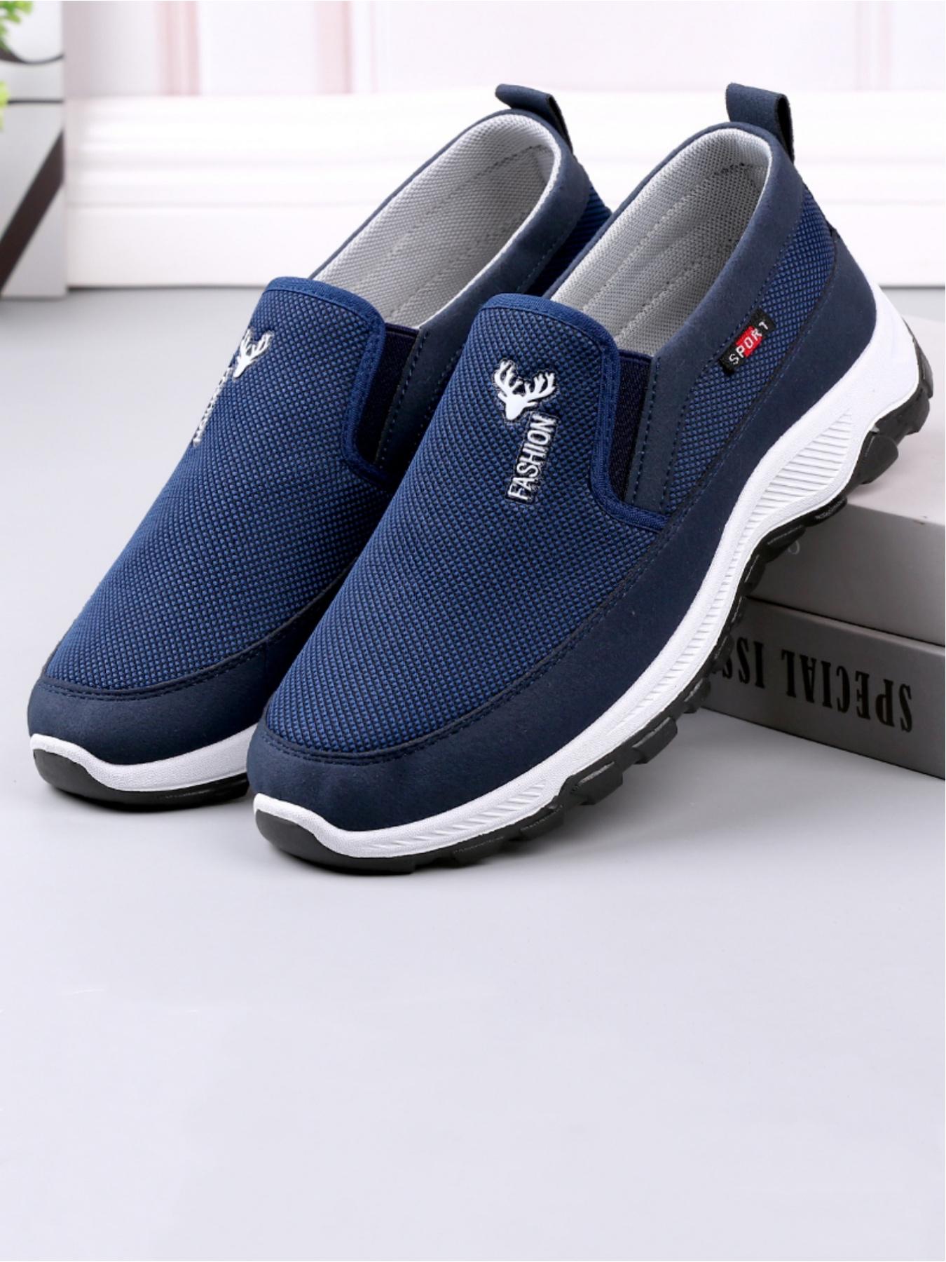 Men's casual sports shoes, breathable mesh material lightweight and comfortable wrapping, deer head logo design simple and stylish, classic and versatile, preferred for daily commuting light sports wear, boyfriend birthday surprise practical gift
