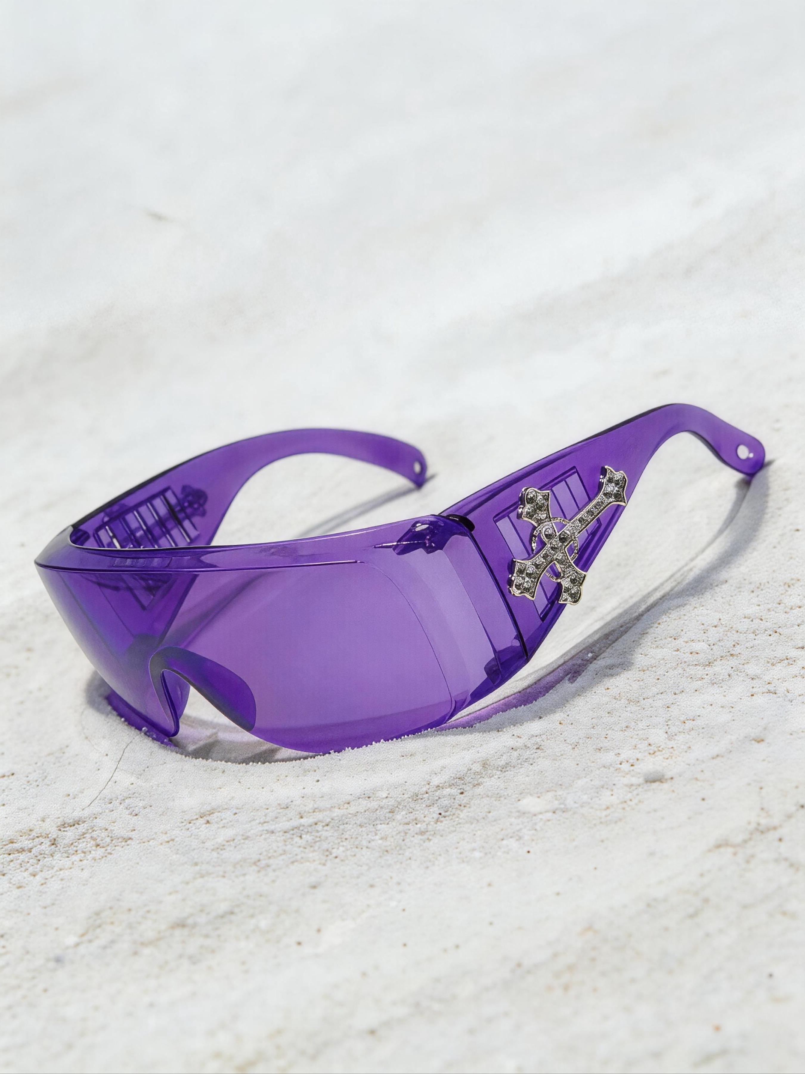 Men's Fashion Glasses with Rhinestone Cross Decoration, PC Lenses, UV Protection, Cat Eye Frame, Party Style, Includes Strap and Cloth, Trendy Sunglasses, Stylish Sunglasses, Fashionable Sunglasses